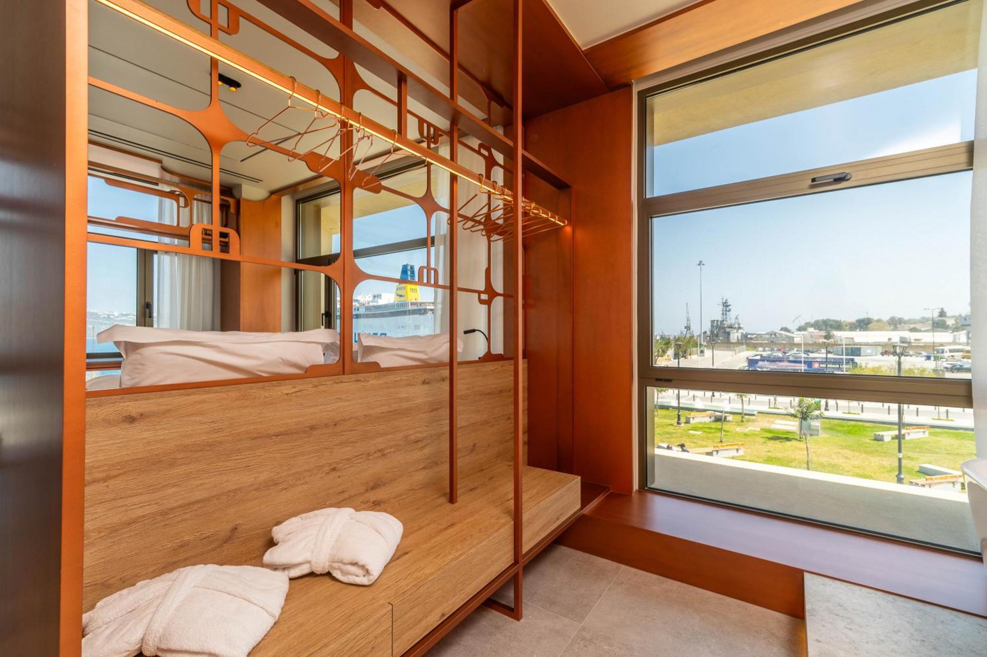 Oniros Residences Souda Bagian luar foto