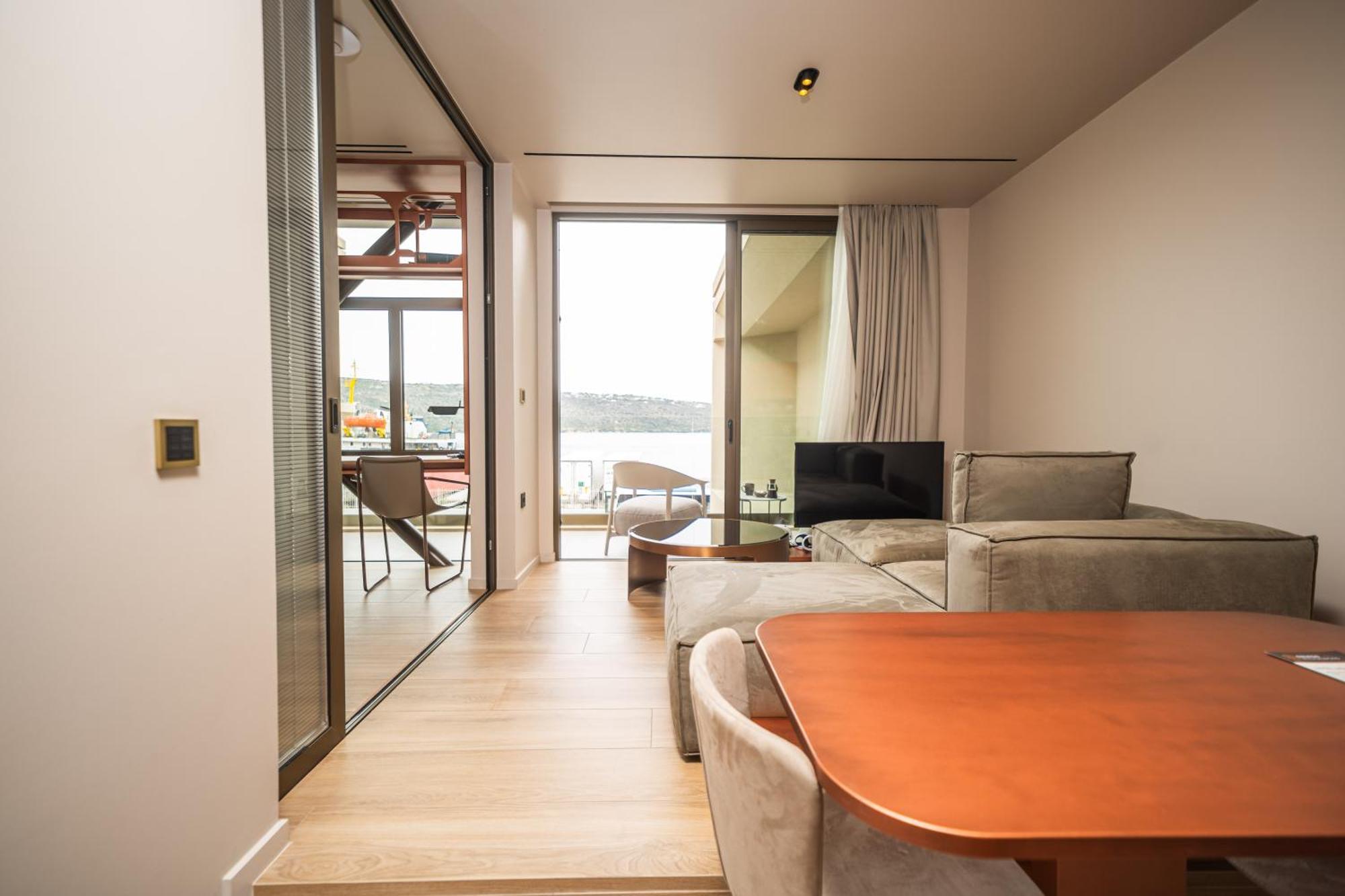 Oniros Residences Souda Bagian luar foto
